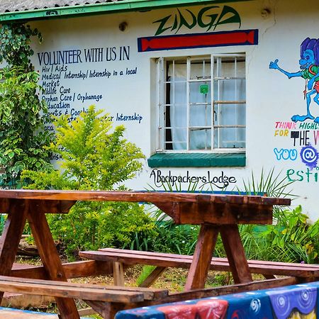 Zinga Backpackers Hotel Livingstone Exterior foto