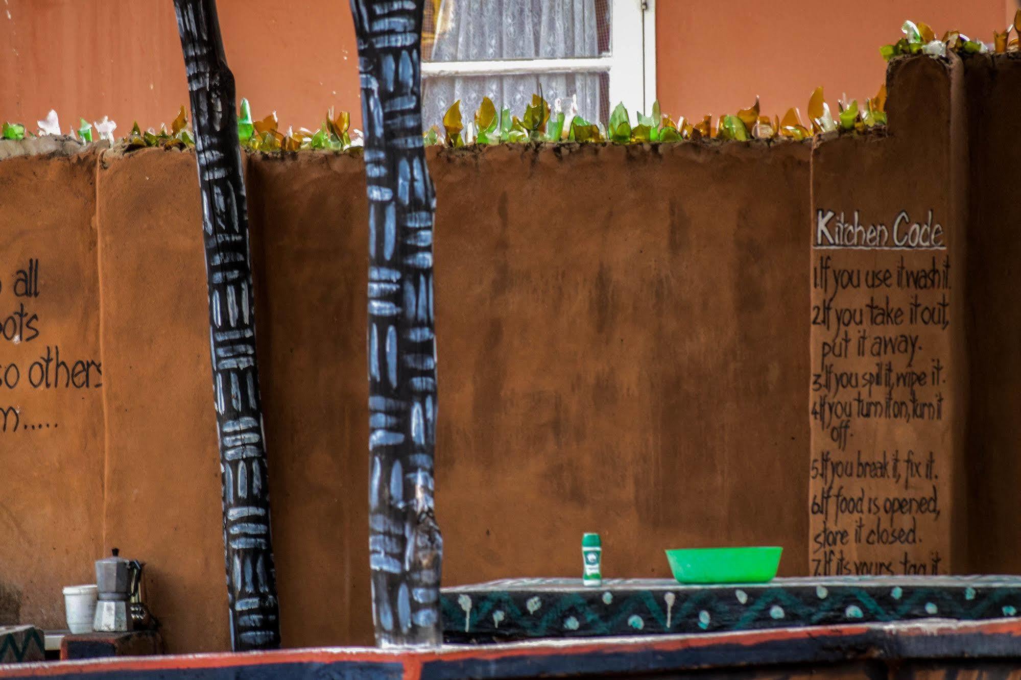Zinga Backpackers Hotel Livingstone Exterior foto